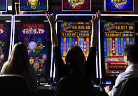 Tim layanan pelanggan bostogel memberikan dukungan terkait Responsible Gaming